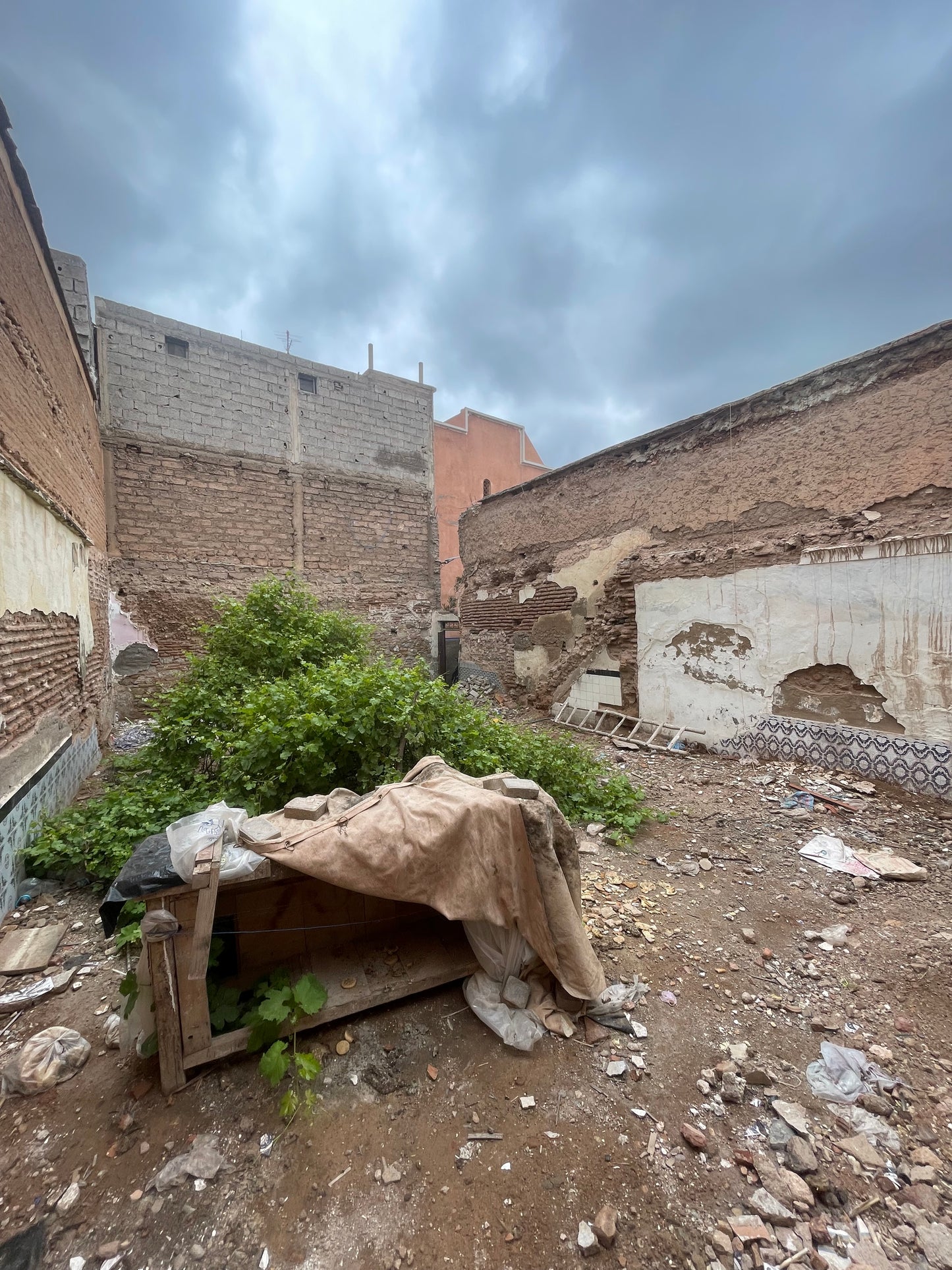 Fully Titled Land - Kasbah - 120m2 - €200,000