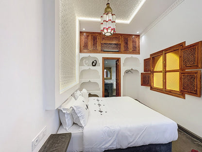 117 m² Titled 5-Bedroom Riad with Traditional Hammam in Ben Saleh – €700,000