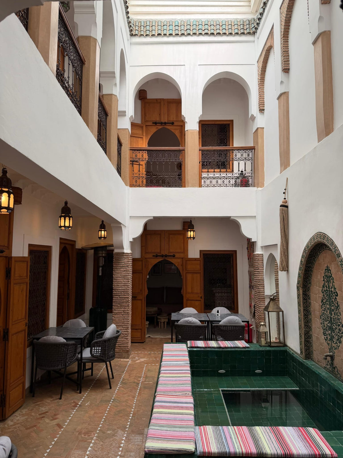 Amazing Fully Titled Riad - Riad Laarouss - 132m2 - €600,000 (negotiable)