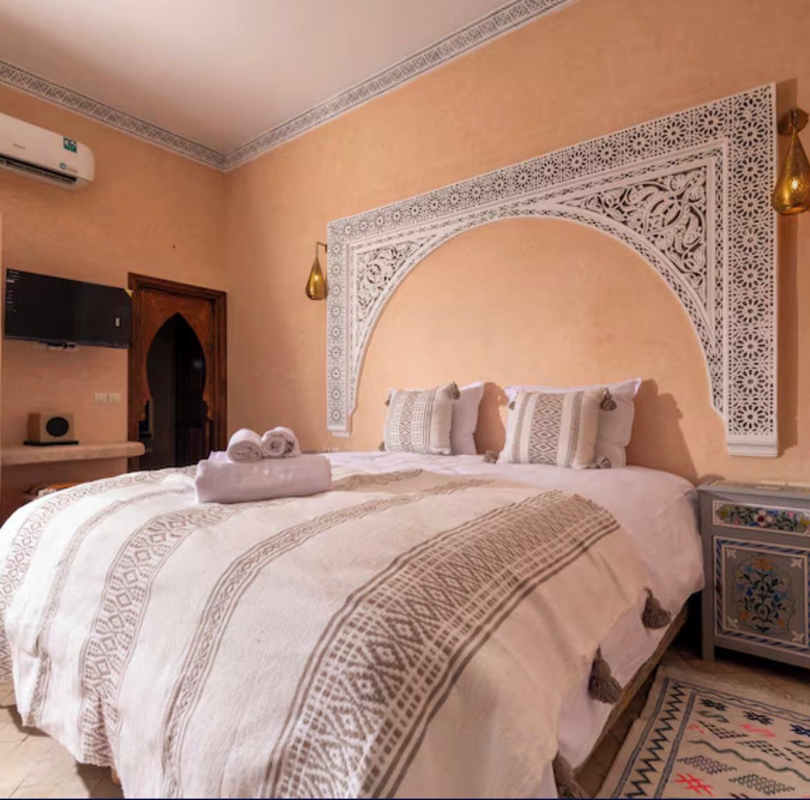 Stunning Guesthouse for Sale - Kasbah - 220m2 - €1,400,000 (Negotiable)