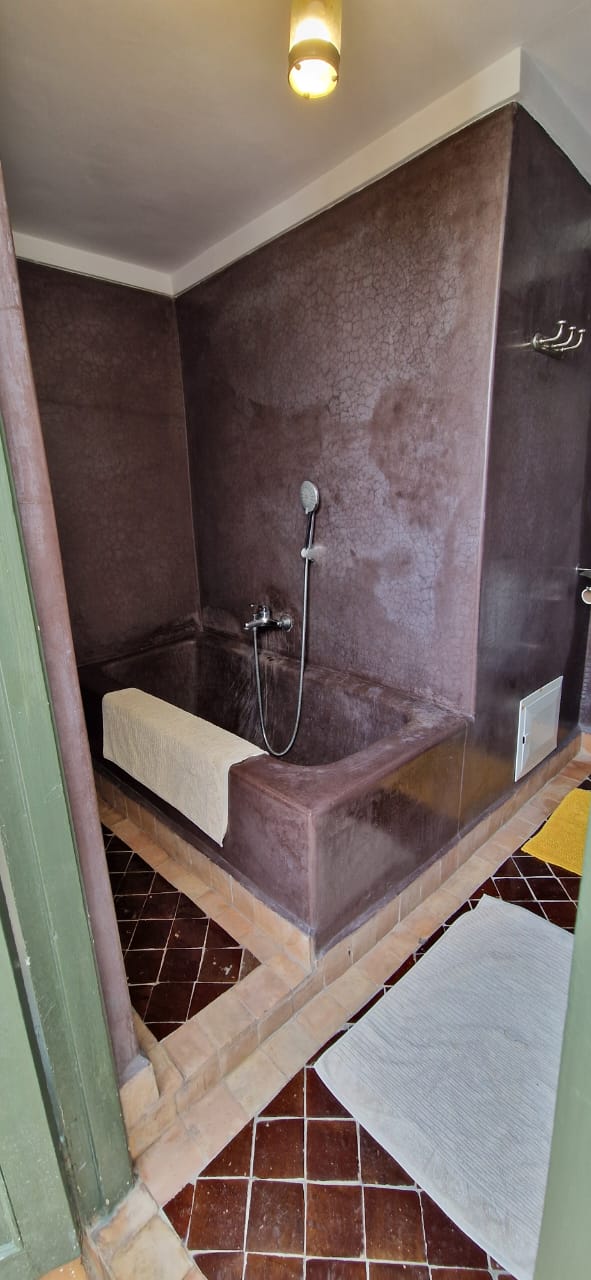 Charming Fully Titled Riad for Sale - Place des Épices - 40m2 - €290,000
