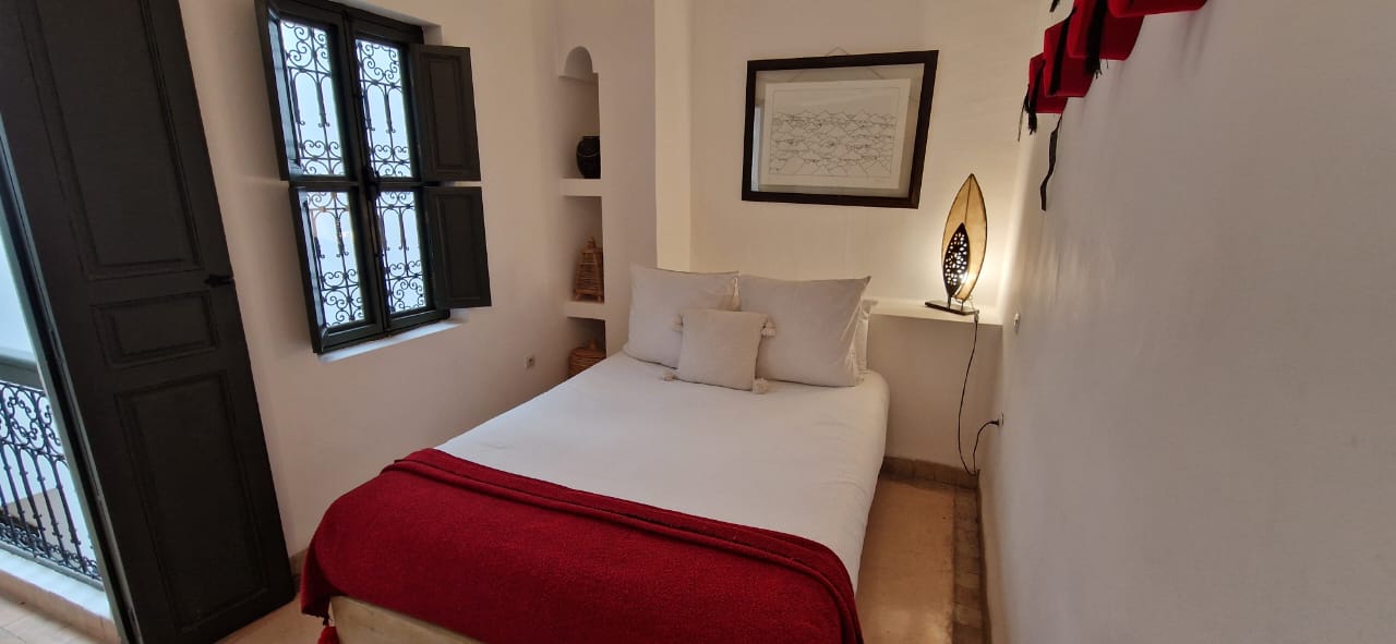 Charming Fully Titled Riad for Sale - Place des Épices - 40m2 - €290,000
