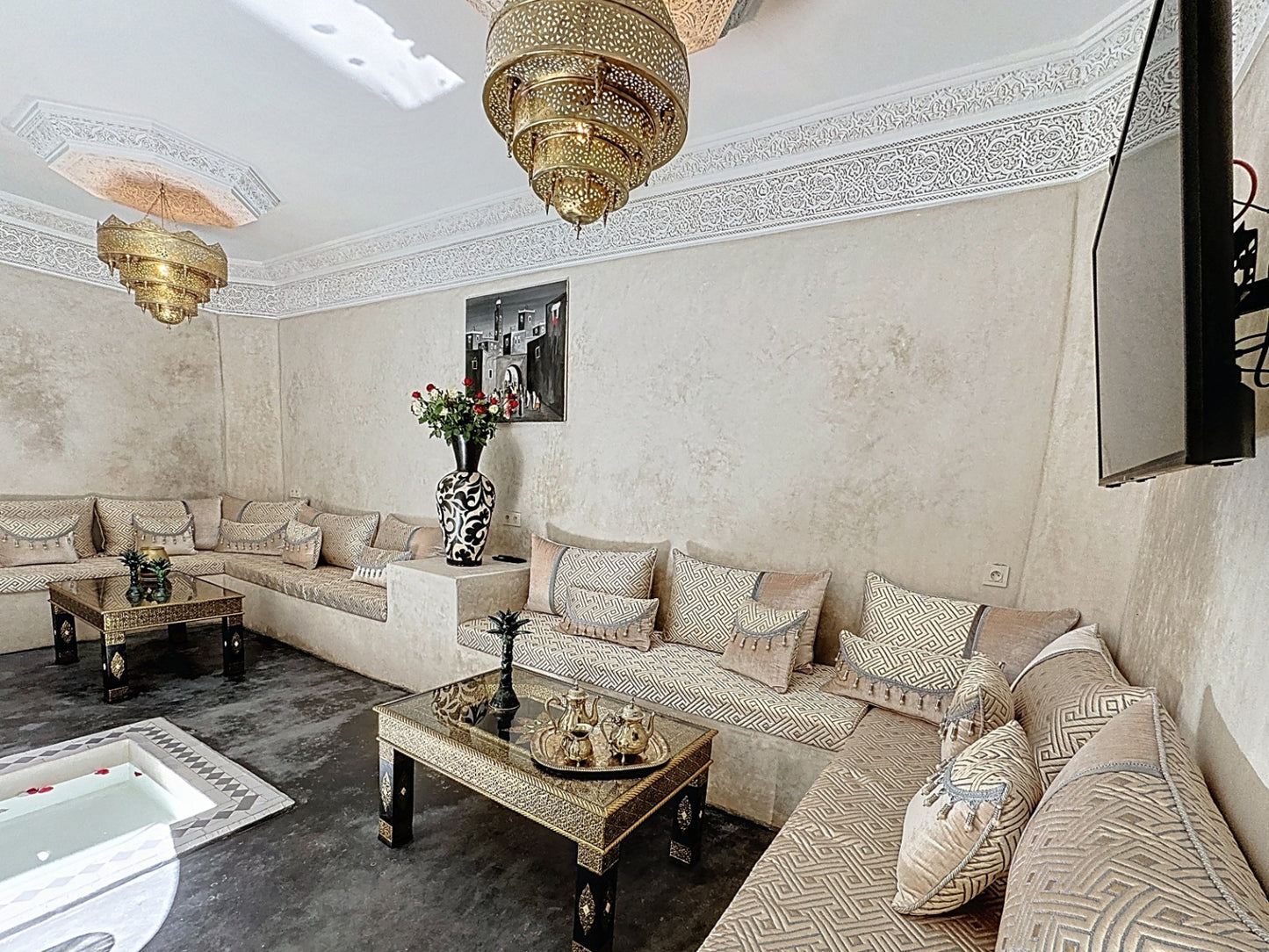 117 m² Titled 5-Bedroom Riad with Traditional Hammam in Ben Saleh – €700,000