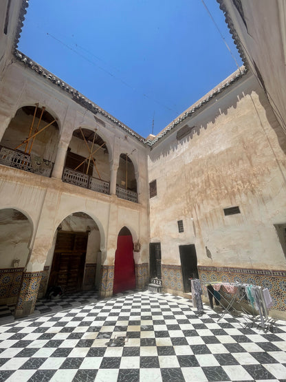Beautiful Ancient Riad + Douria for Sale - Melkia - Spice Market - €900,000