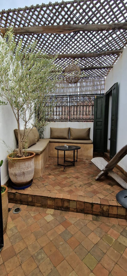 Charming Fully Titled Riad for Sale - Place des Épices - 40m2 - €290,000