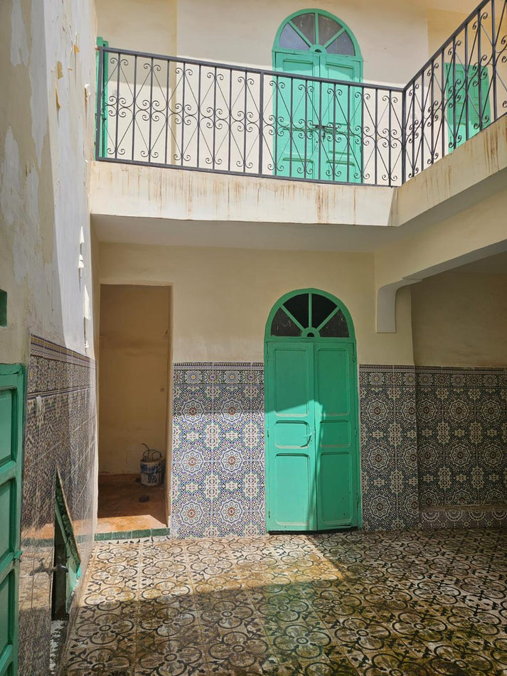 Charming 67m² Riad with Requisition Title in Kasbah