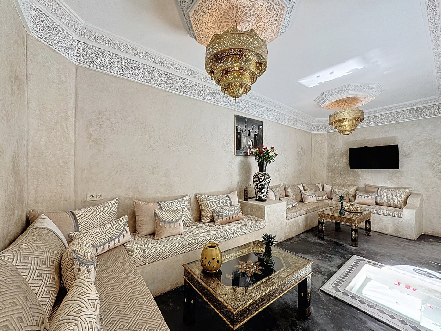 117 m² Titled 5-Bedroom Riad with Traditional Hammam in Ben Saleh – €700,000