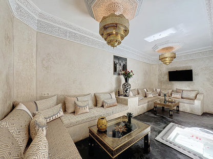 117 m² Titled 5-Bedroom Riad with Traditional Hammam in Ben Saleh – €700,000