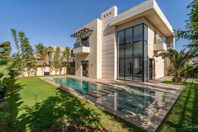 Exceptional Luxury 5 Bedroom Villa For Sale - Chirifia (Noria Golf Course) - 492m2 - €690,000