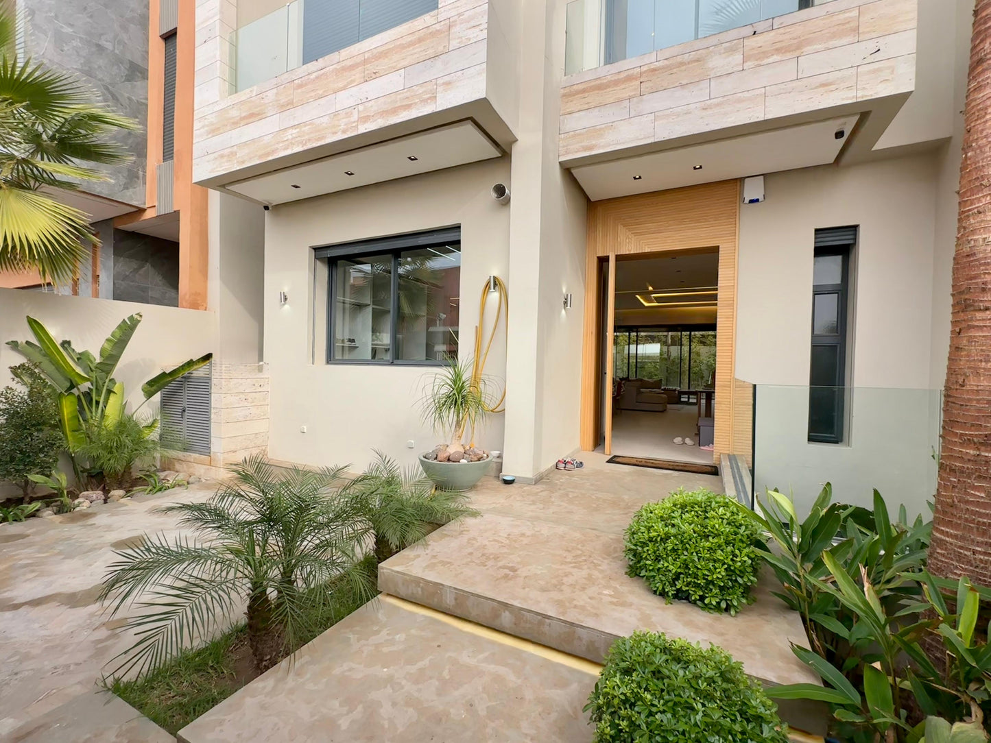 Stunning Luxury Villa - Agdal / Argan Golf Course - 250m2 - €400,000