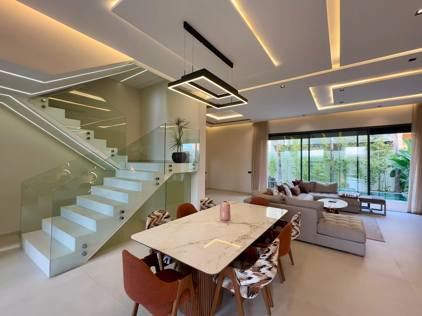 Stunning Luxury Villa - Agdal / Argan Golf Course - 250m2 - €400,000
