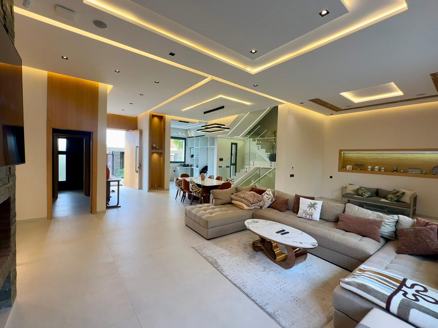 Stunning Luxury Villa - Agdal / Argan Golf Course - 250m2 - €400,000