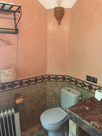 Excellent Fully Titled 2 Bedroom Riad For Sale - Riad Zitoune - 120m2 - €370,000 (Price Negotiable)