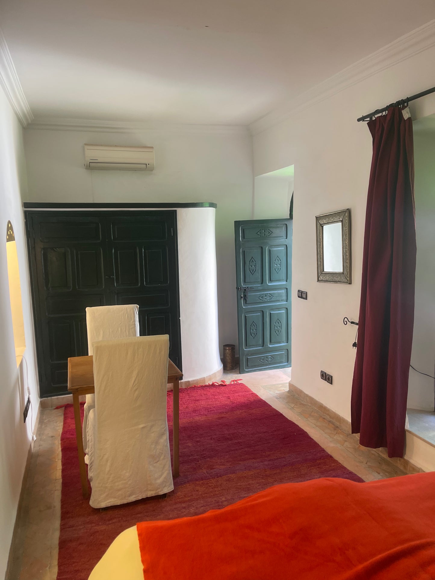 Excellent Fully Titled 2 Bedroom Riad For Sale - Riad Zitoune - 120m2 - €370,000 (Price Negotiable)