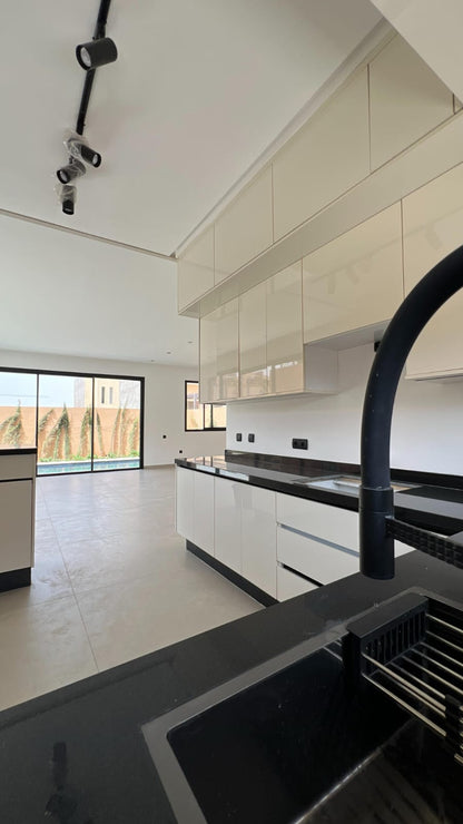 Luxury 4 Bedroom Villa For Sale - Chirifia - 283m2 - €410,000
