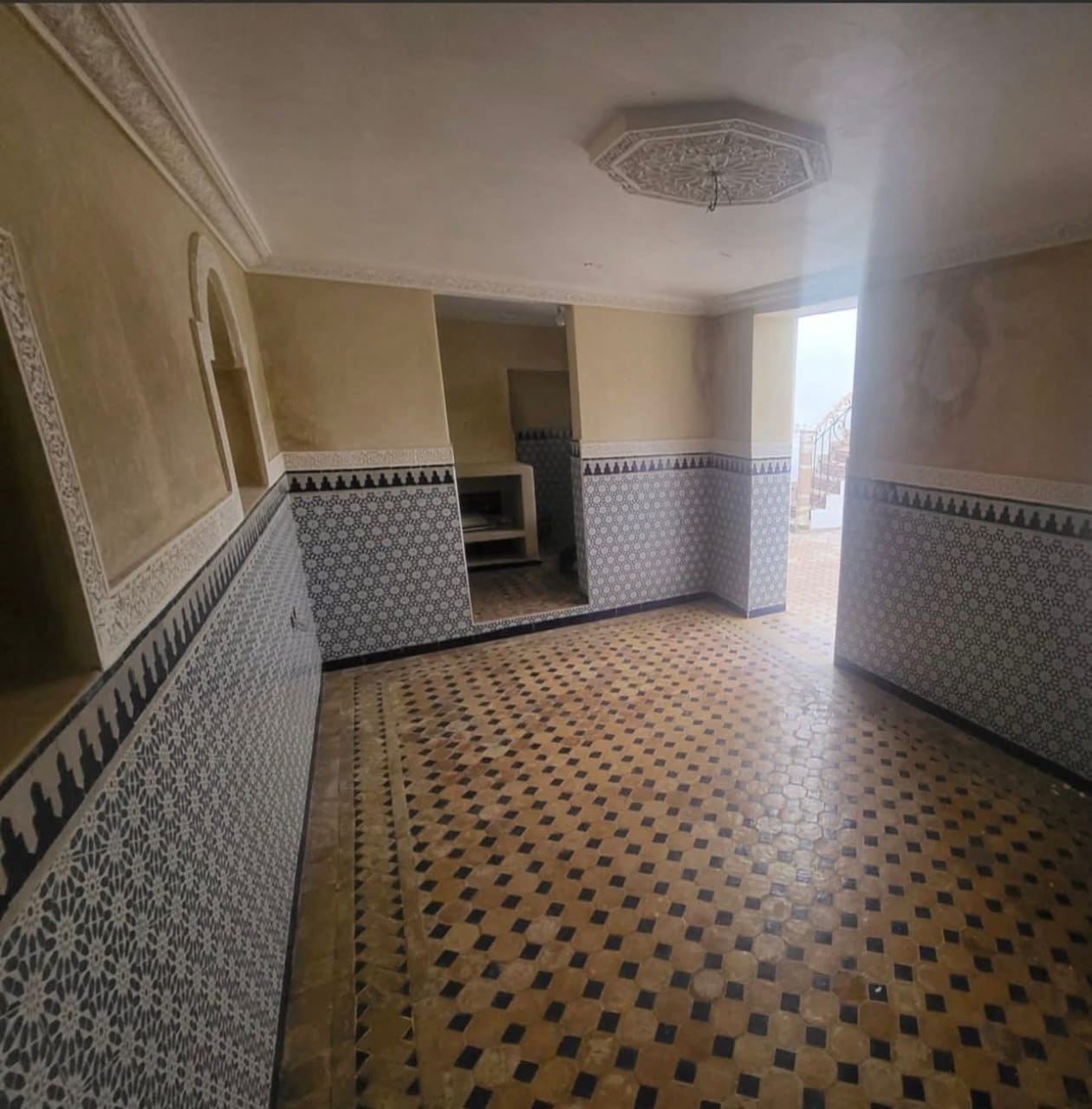 Beautifully Restored Riad - Ben Youssef - Melkia - 120m2 - €290,000 (Negotiable)