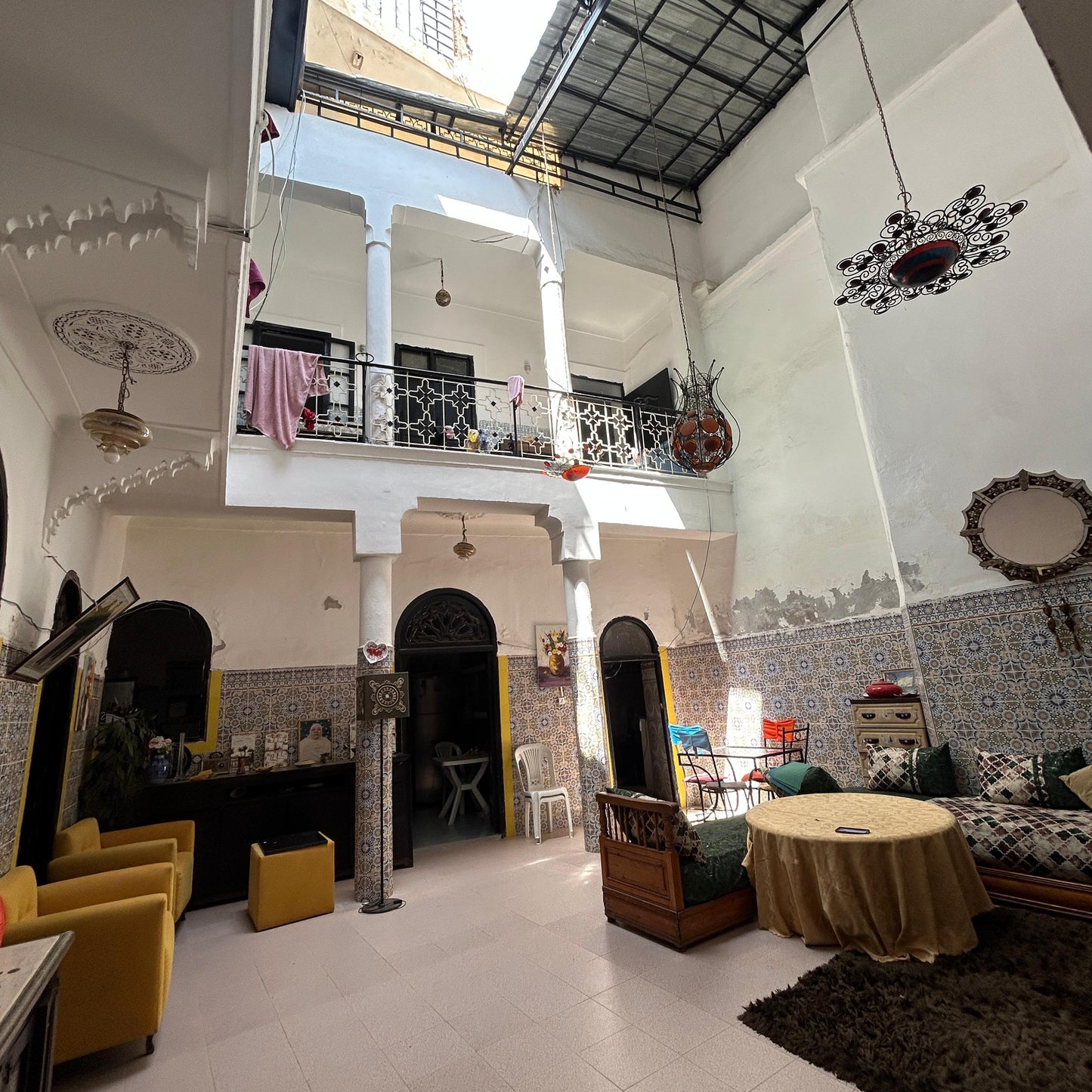Excellent Opportunity, Riad for Sale - Requisition (process of titling) - 148m2 - Kasbah - €295,000