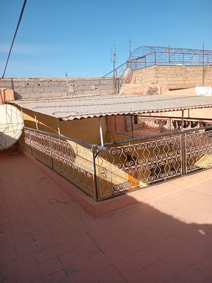 Charming Riad for Renovation - Melkia - 117m2 - Bab Taghzout - €185,000