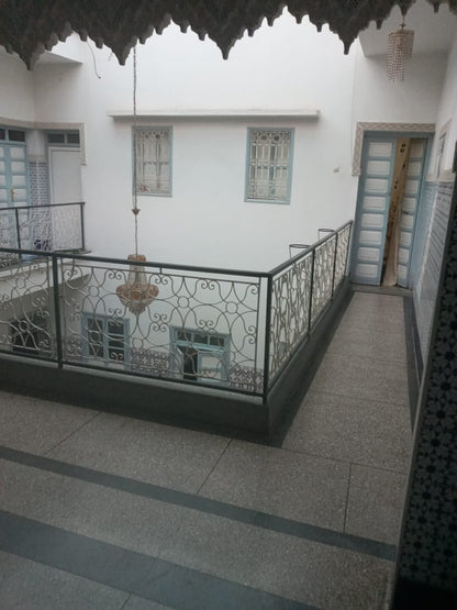 Excellent Riad for Light Renovation - Melkia - Dar El Bacha - 150m2 -