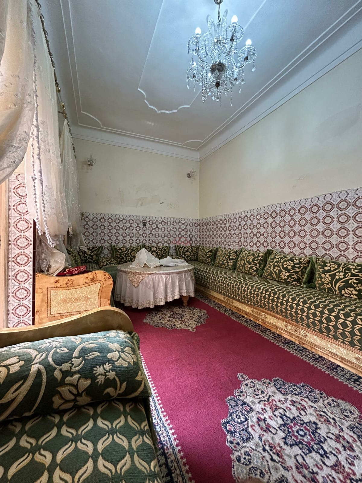 Spacious Riad for Sale - Zouia el Abbassia - Melkia - 148m2 - 280,000