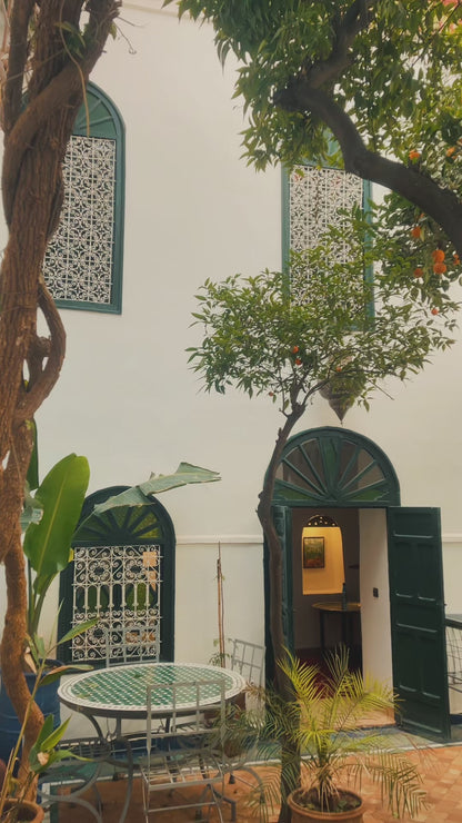 Excellent Fully Titled 2 Bedroom Riad For Sale - Riad Zitoune - 120m2 - €370,000 (Price Negotiable)